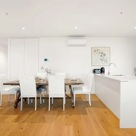 Victoria Square - Central Footscray Innerurban Apt Melbourne Exterior photo